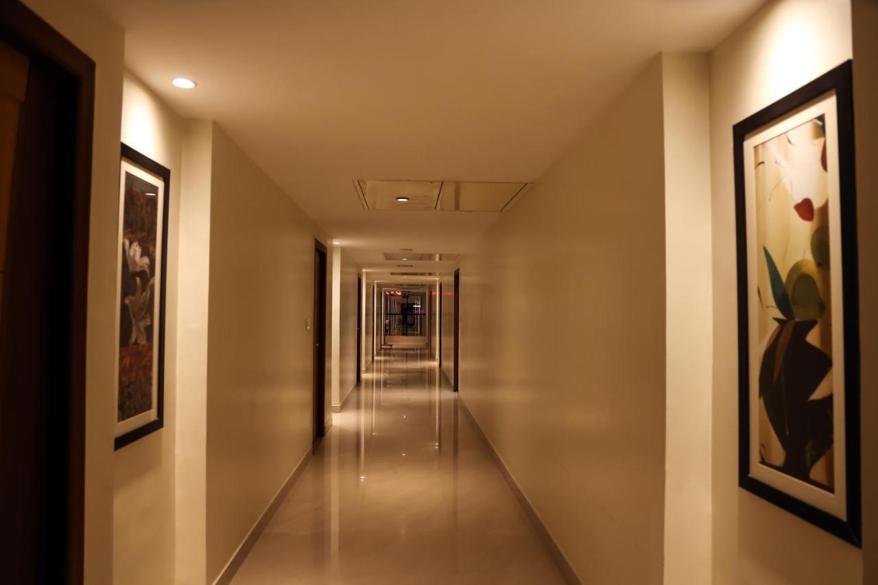 Anukulas Residency - Vellore Exteriör bild